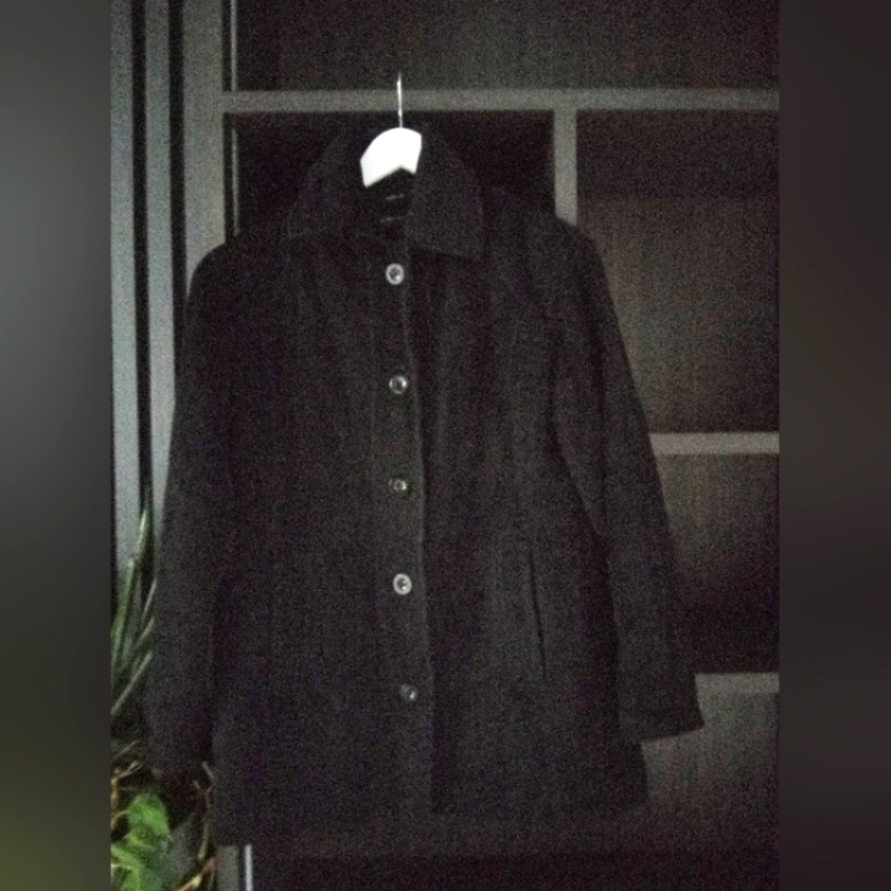 Jones New York Jacket, Size 6, Black